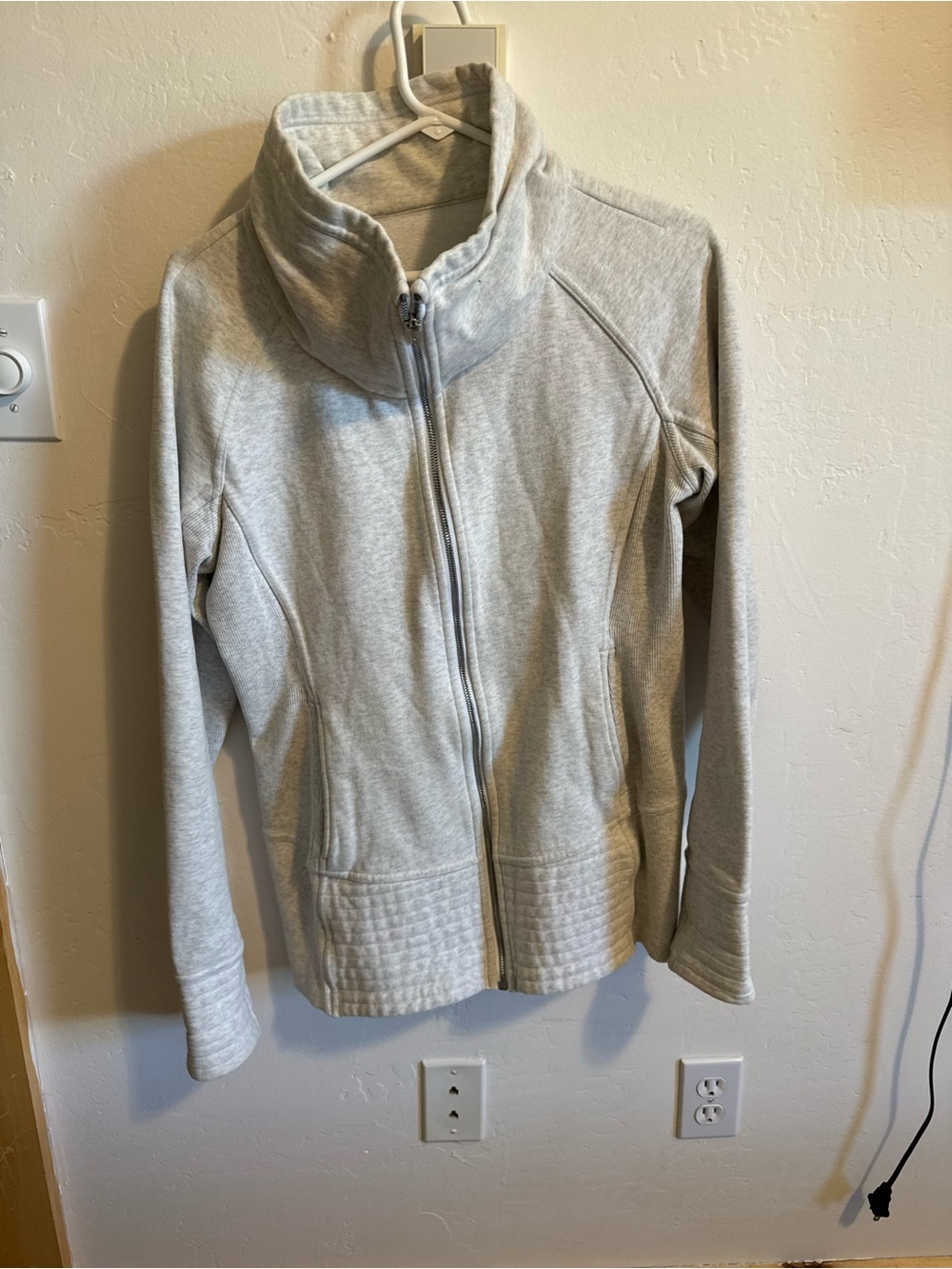 lululemon athletica Light Gray Full-Zip Women's Jacket